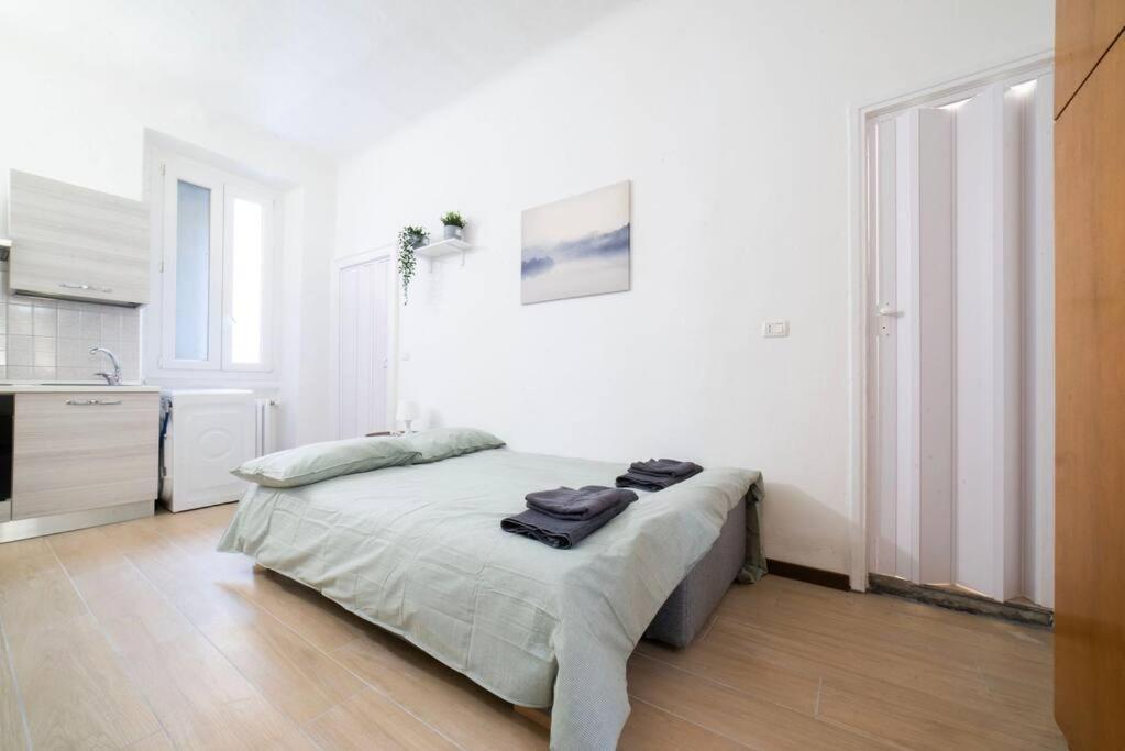 Apartment 4 Stops From The City Center Milano Dış mekan fotoğraf
