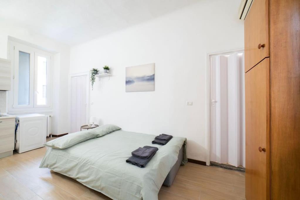 Apartment 4 Stops From The City Center Milano Dış mekan fotoğraf