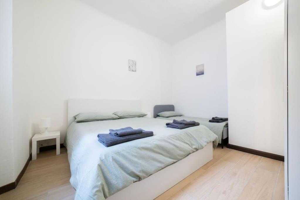 Apartment 4 Stops From The City Center Milano Dış mekan fotoğraf